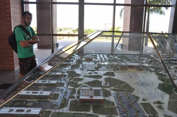 Maquete da maior praça das américas, a Praça dos Girassóis, em Palmas - TO